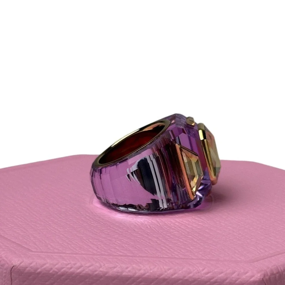 Swarovski Chroma cocktail ring Purple, Gold-tone plated Eur 52 / 6 USA